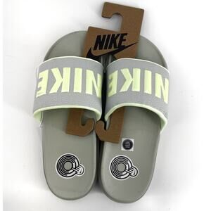 Nike Offcourt Slide BQ4632 013 Light Silver Barely Volt Womens Size 8 NWT